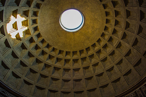 istock Cupola of Pantheon with the famous light ray 482720384