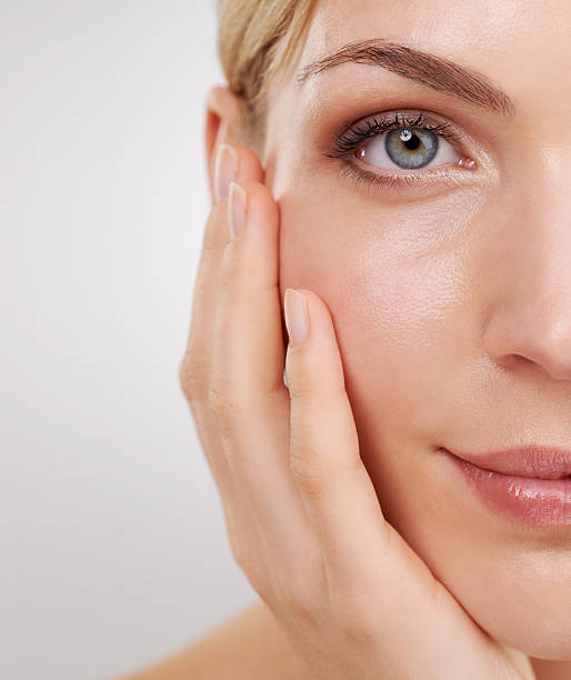 istock Her beauty is hard to ignore 482724185