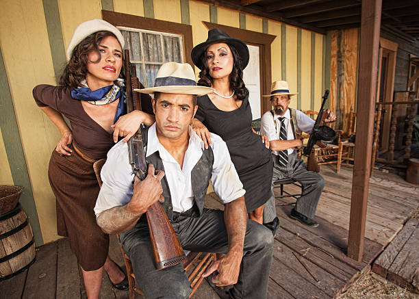 istock Criminals with Pretty Women 482726439