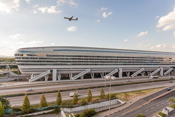 초현대적 미흡함 유클리드의 프랑크푸르트 공항 - frankfurt international airport 뉴스 사진 이미지