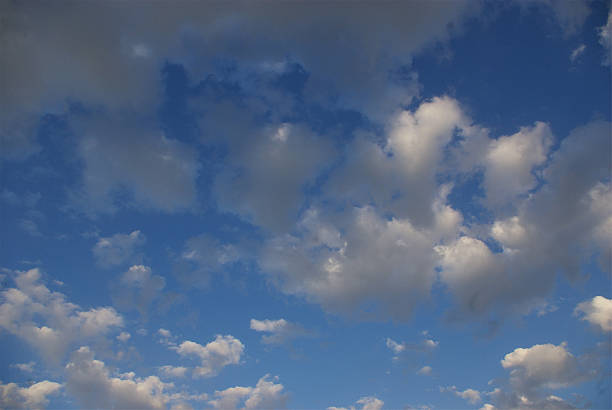 Cтоковое фото Голубые кроссовки skyscape