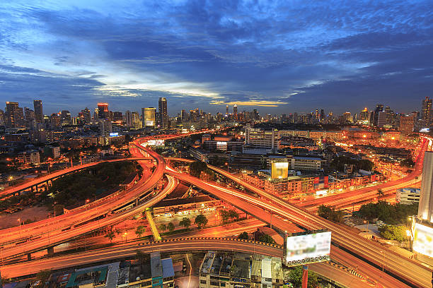 istock Bangkok city at twilight and main traffic high way 482747896