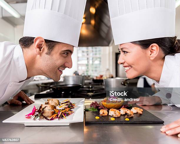 Gesunde Wettbewerb Stockfoto und mehr Bilder von Kochberuf - Kochberuf, Wettbewerb - Konzepte, Kochwettbewerb