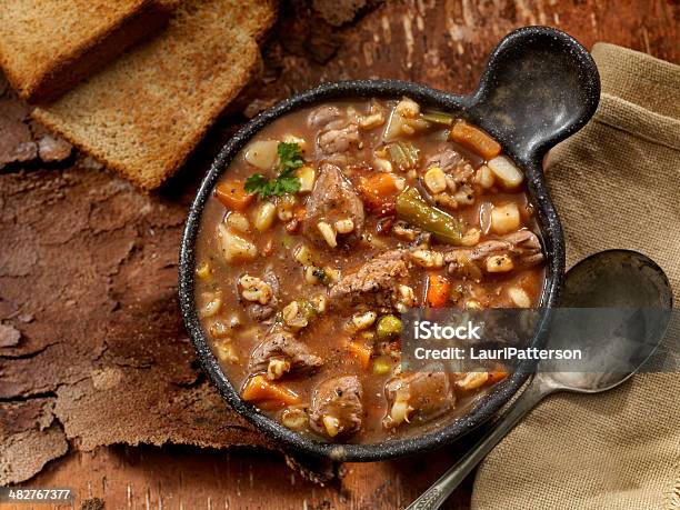 牛肉のスープ大麦 - スープのストックフォトや画像を多数ご用意 - スープ, 大麦, ビーフシチュー
