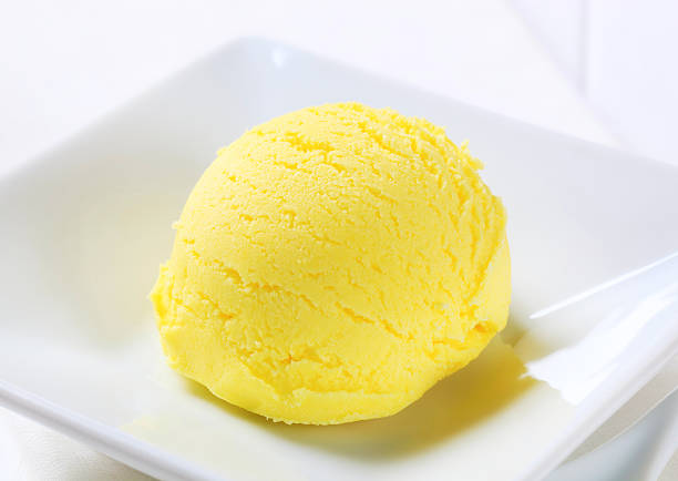 istock Scoop of yellow ice cream 482769566