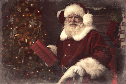 A real authentic Christmas photo of Santa Claus.