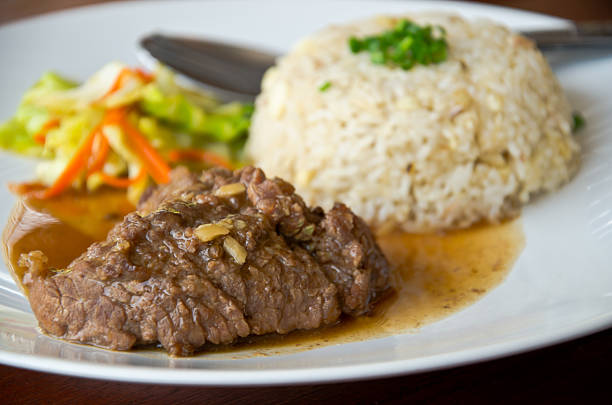 Rôti de bœuf avec du riz - Photo