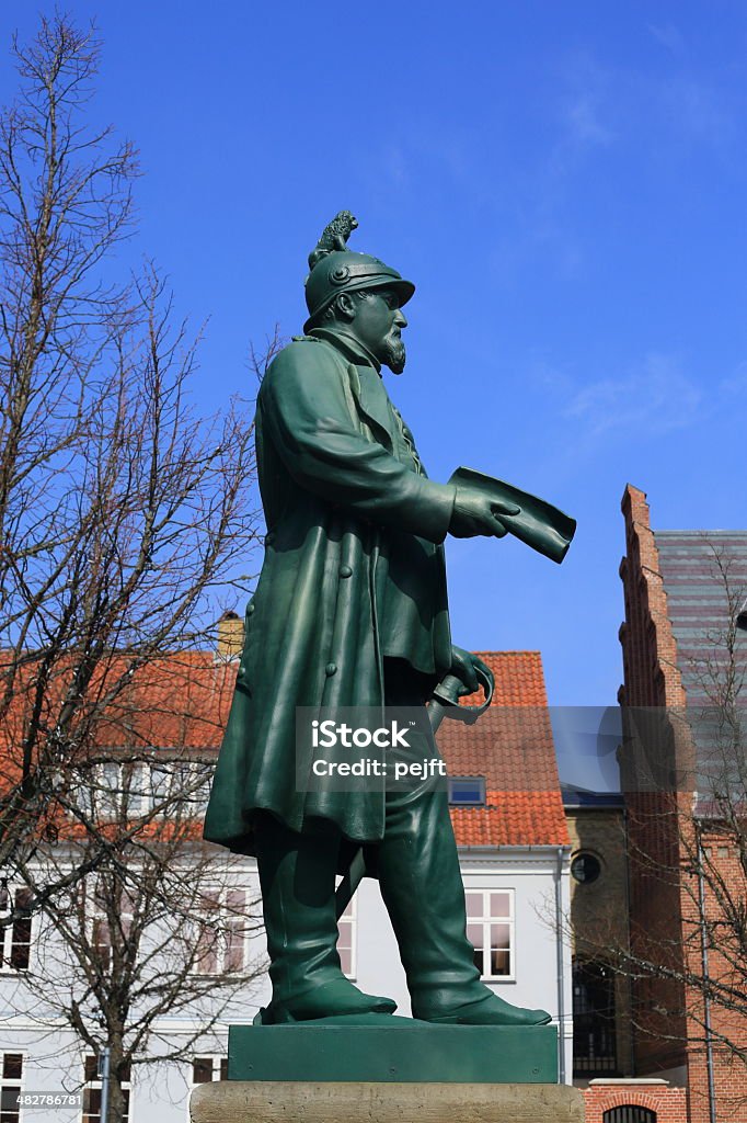 Frederik 7 King estatua en la plaza principal Sorø - Foto de stock de Adulto libre de derechos