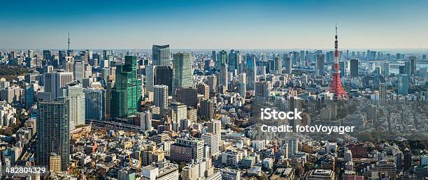 上空から見た東京のタワーの高層ビルのダウンタウンのパノラマに広がる街並みを混雑した日本 - 全景のストックフォトや画像を多数ご用意 - 全景, 東京, 都市の全景