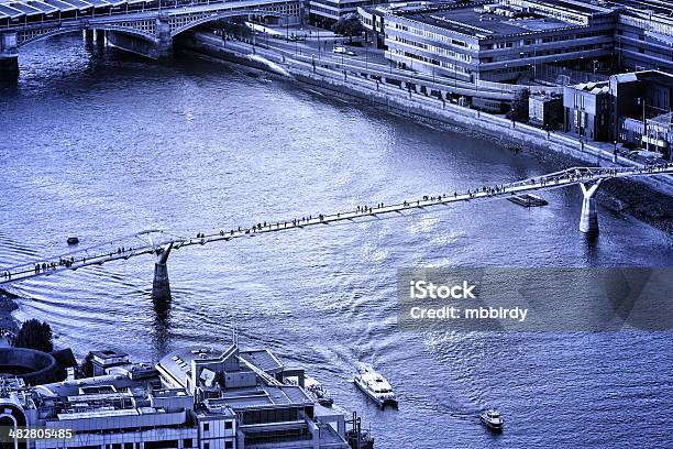 Millenium Footbridge City Of London London Stock Photo - Download Image Now - Bridge - Built Structure, British Culture, Built Structure