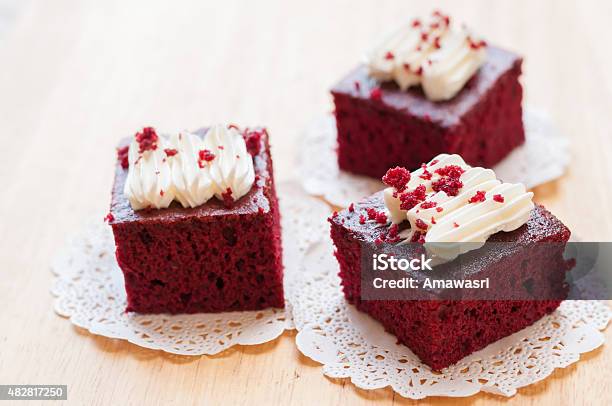 Red Velvet Cakes On Wooden Board Stock Photo - Download Image Now - 2015, Cake, Dessert - Sweet Food