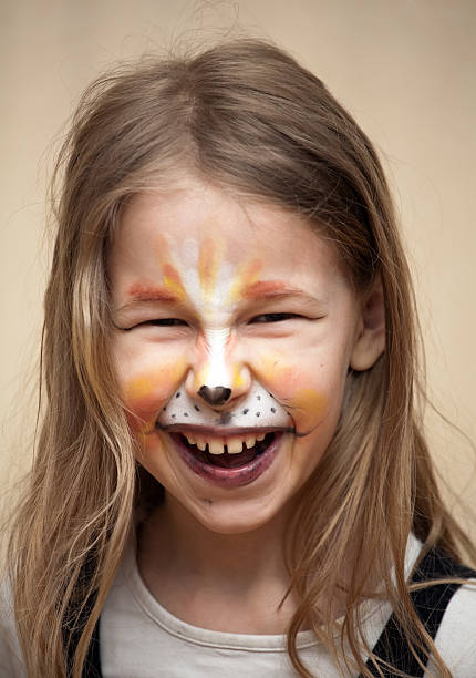 istock funny kitten girl 482834335