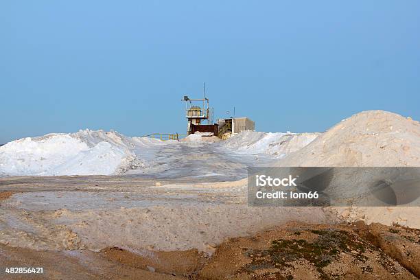 Instalações Para A Extracção De Sal - Fotografias de stock e mais imagens de Base - Comida e Bebida - Base - Comida e Bebida, Branco, Cristalização