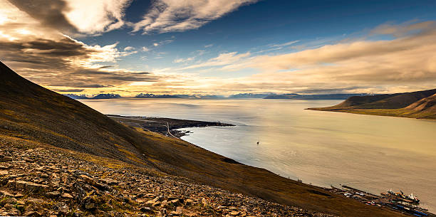 Arctic Landschaft in Islands Isfjord – Foto