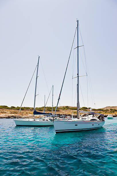 istock Sailboats in Islands Harbor 482905381