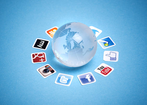 comunicação de redes sociais - google social networking service imagens e fotografias de stock