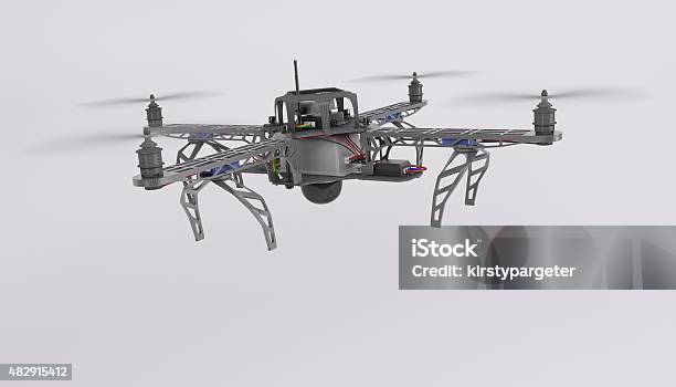 Quadcopter Soniquete Foto de stock y más banco de imágenes de 2015 - 2015, Avión, Cajón para embalar