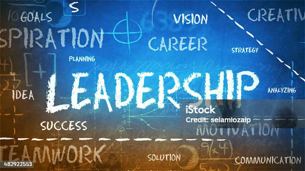 Leadership Su Chalkboard - Fotografie stock e altre immagini di Abilità - Abilità, Affari, Affari finanza e industria