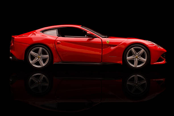 ferrari berlinetta - f12 stock-fotos und bilder