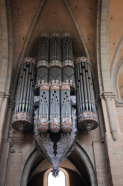 órgano tubular catedral de trier - trierer dom fotografías e imágenes de stock