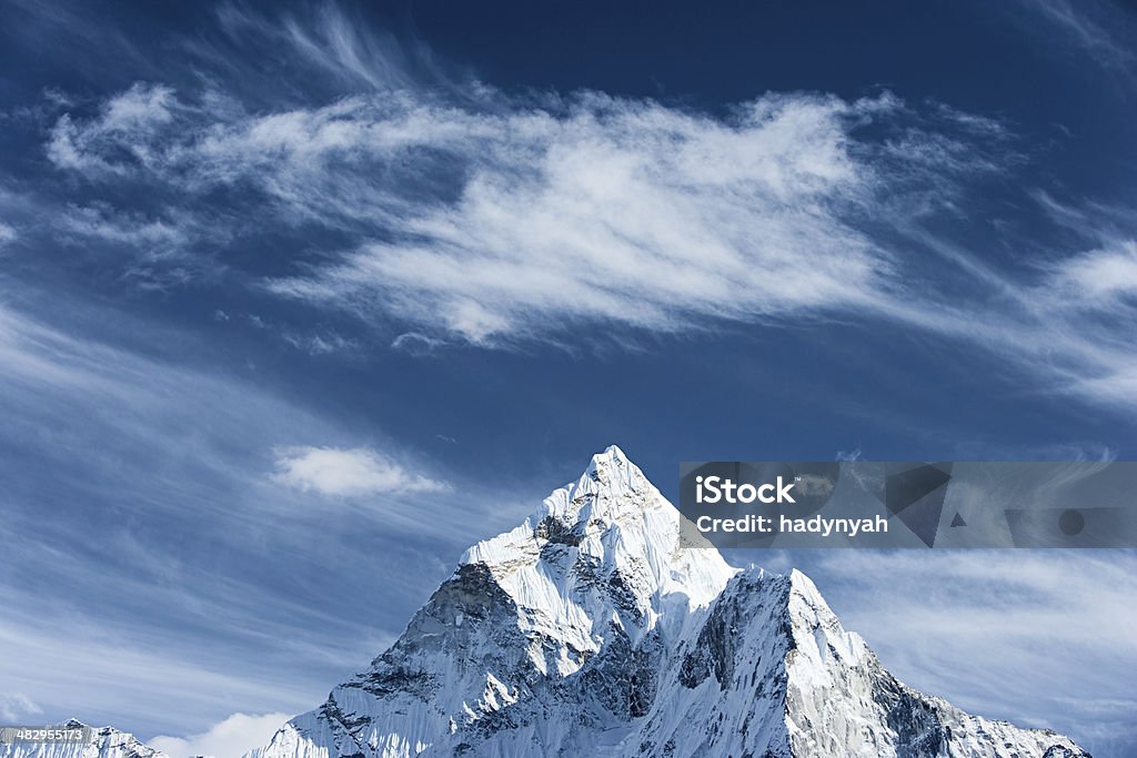 Berg Ama Dablam Himalaya-Gebirge - Lizenzfrei Abgeschiedenheit Stock-Foto