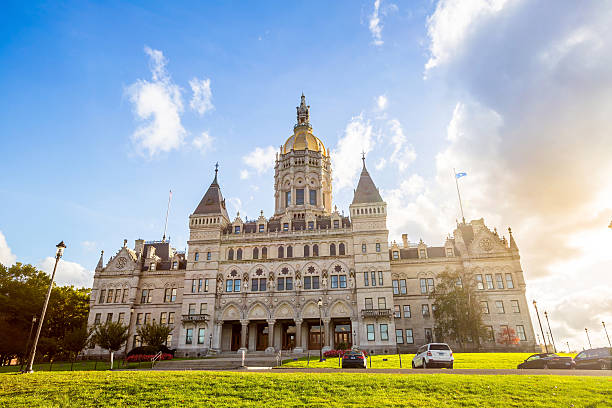 istock Connecticut State Capitol in Hartford, Connecticut 482956972