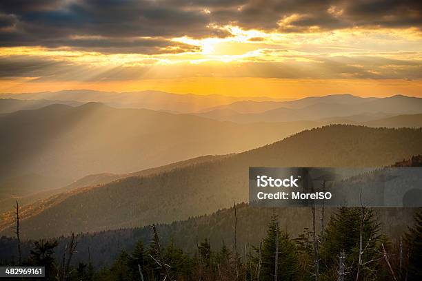 Mountain Landschaft Bei Sonnenuntergang Stockfoto und mehr Bilder von Gatlinburg - Gatlinburg, Great Smoky Mountains, Nationalpark Great Smoky Mountains