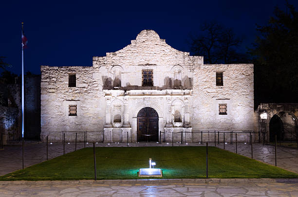 istock The Alamo in San Antonio, TX at night. 482974884
