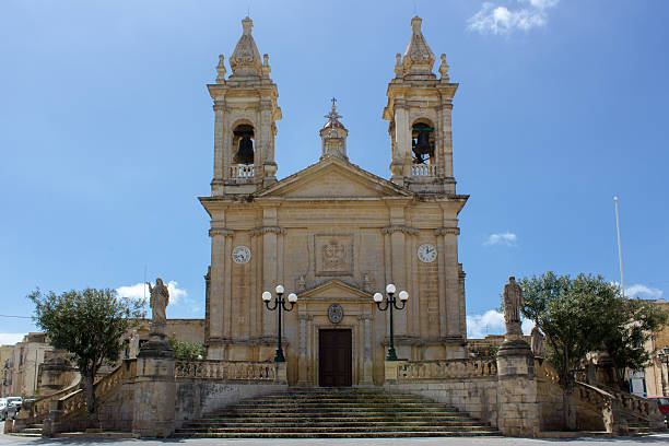 Igreja principal da Sannat em Gozo, Malta - foto de acervo