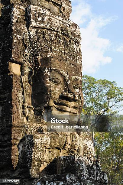 Świątynia Bajon Twarz - zdjęcia stockowe i więcej obrazów Angkor Thom - Angkor Thom, Buddyzm, Fotografika