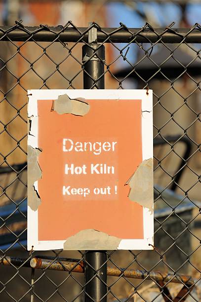 istock Danger hot kiln keep out sign 482993617