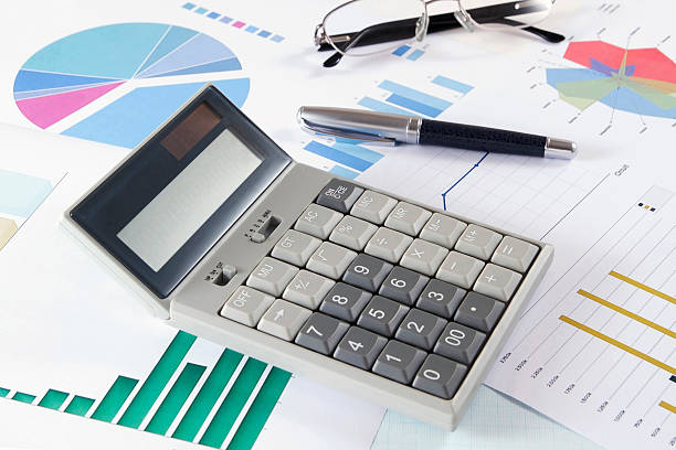 istock Business and Finanace Diagrams 483027130