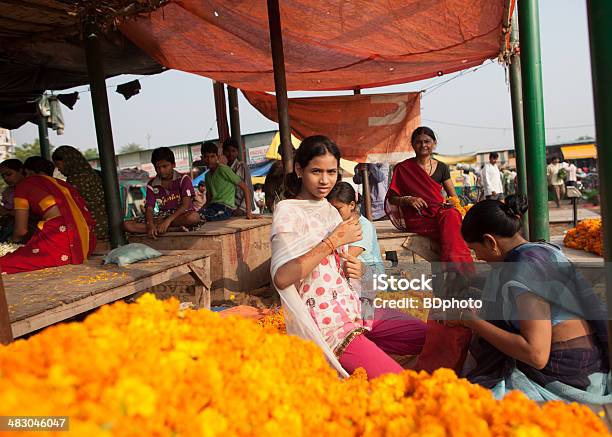 Großhandel Blumenmarkt Neudelhi Indien Stockfoto und mehr Bilder von Arbeiten - Arbeiten, Asien, Blume
