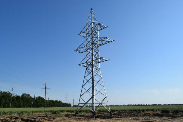 istock Construction of a high-voltage power line. 483051486