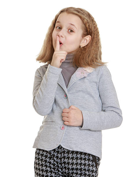 istock Stylish girl gesticulating 483061514