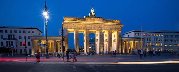 istock brandenburger tor berlin germany in the evening 483064630