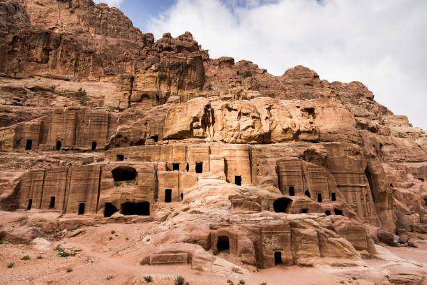 istock Ancient Tomb in Petra, Jordan 483076391