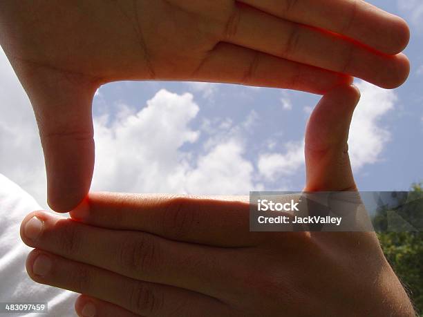 Hände Die Rahmung Sky Stockfoto und mehr Bilder von Betrachtung - Betrachtung, Bilderrahmen, Daumen