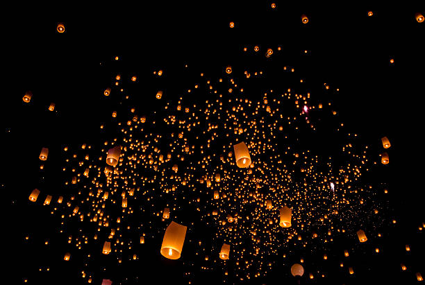 istock Floating lantern, Yi Peng Balloon Festival 483105550