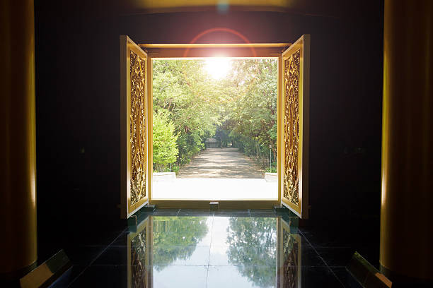 istock Golden door opening 483106286