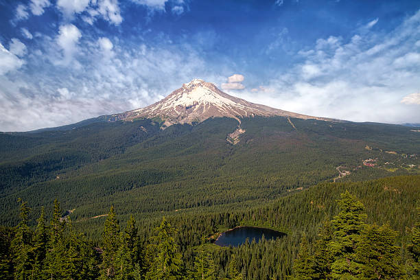 istock Mount Hood and Mirror Lake 483117021