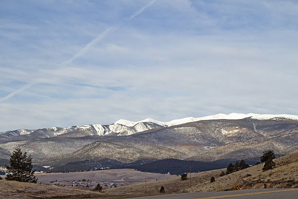 istock Landscape of mountains 483118099