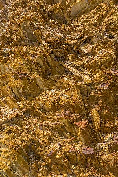 istock Queenstown Golden stones 483118334