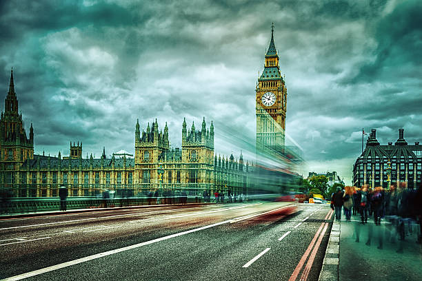 istock London Big Ben and traffic on Westminster Bridge 483133563