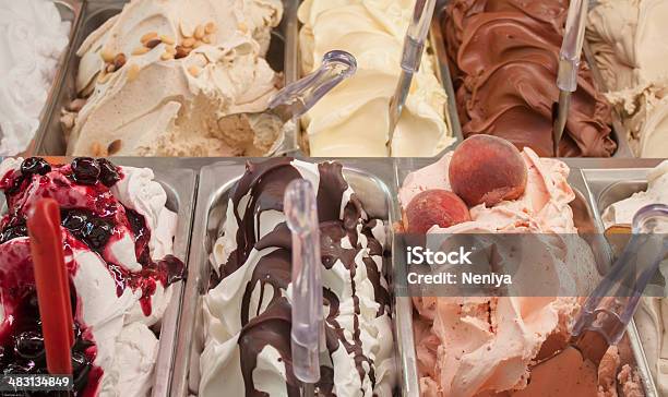 Gelato Eis Stockfoto und mehr Bilder von Dessert - Dessert, Eisdiele, Exzeß