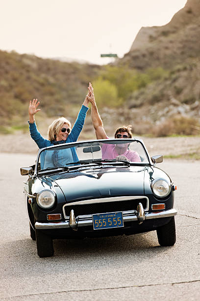 istock Mature Couple on Roadtrip 483134917