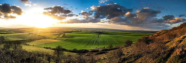 istock Sunset ovet the valley 483137051