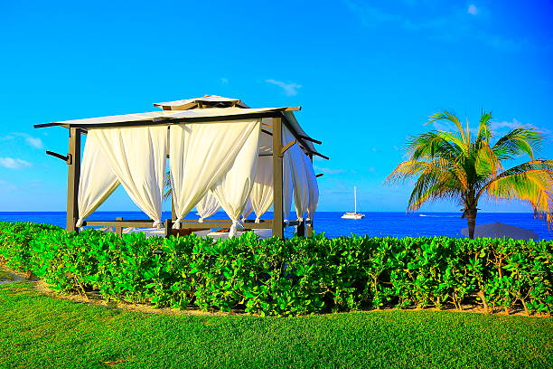 istock Gazebo Spa in Cancun beach and yatch, Caribbean Sea 483151634