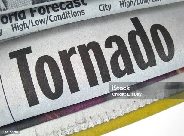Tornado - Fotografias de stock e mais imagens de Acidente Natural - Acidente Natural, Acidentes e Desastres, Ciclone