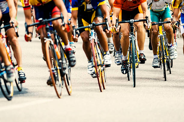 compétition de cyclisme - triathlon cycling bicycle competition photos et images de collection
